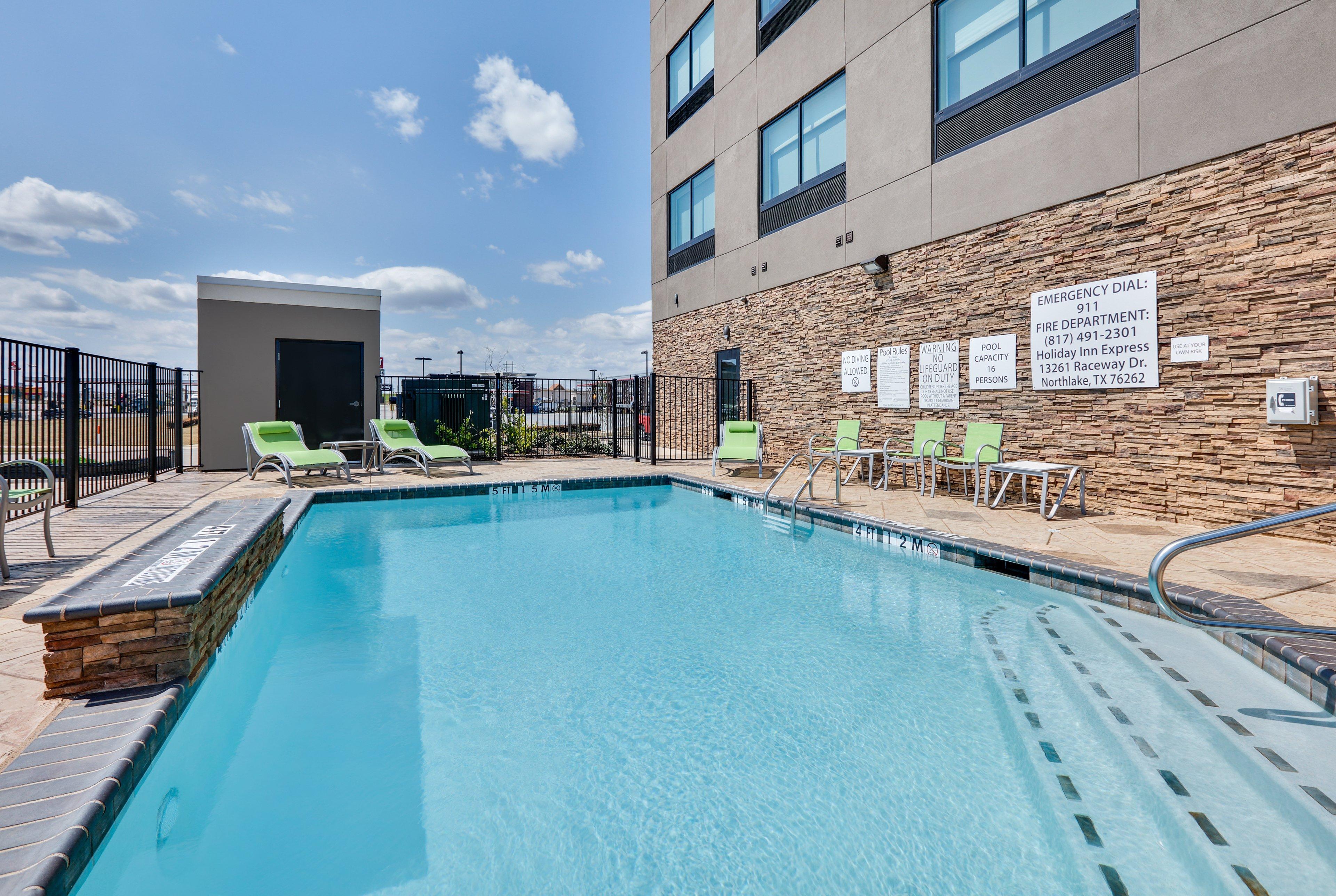 Holiday Inn Express & Suites Fort Worth North - Northlake By Ihg Exterior photo
