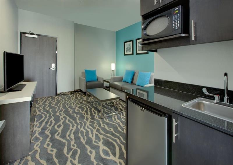 Holiday Inn Express & Suites Fort Worth North - Northlake By Ihg Exterior photo