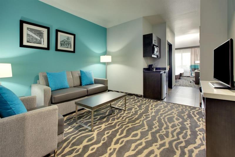 Holiday Inn Express & Suites Fort Worth North - Northlake By Ihg Exterior photo